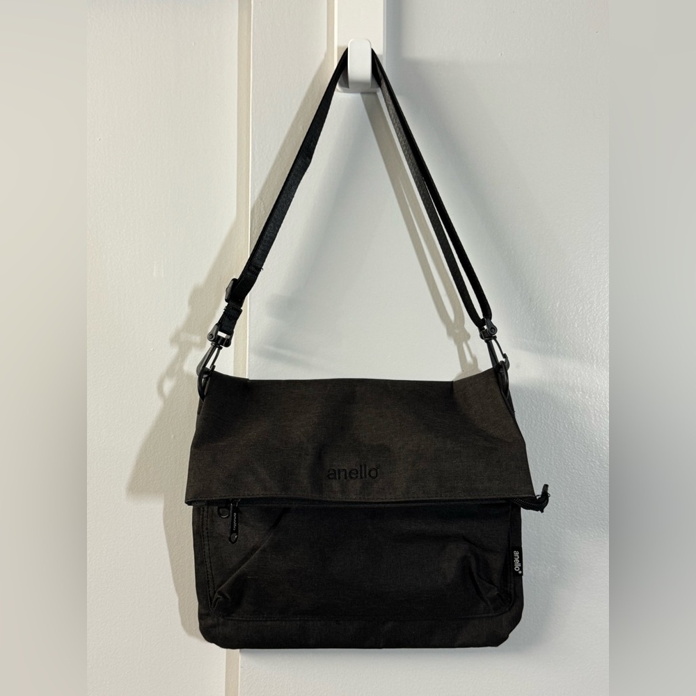 Anello Adjustable Crossbody Bag